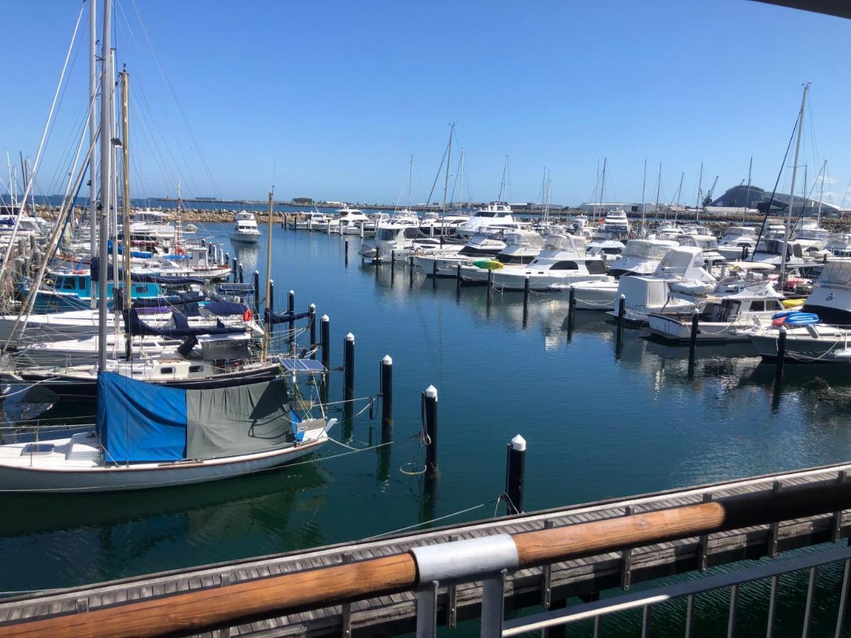 Fremantle Harbour Townhouse Villa ภายนอก รูปภาพ
